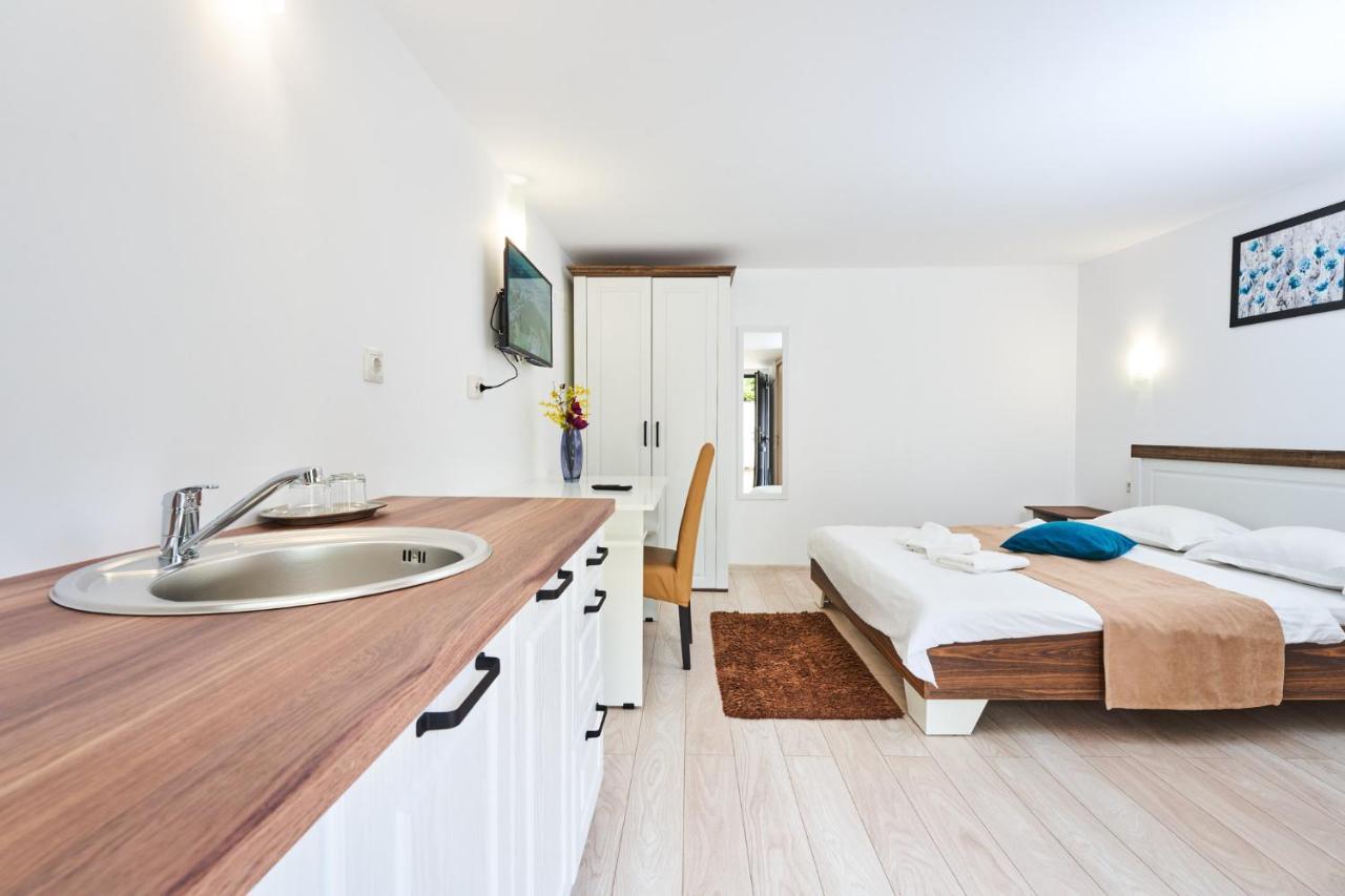 Mora 3* Cluj-Napoca